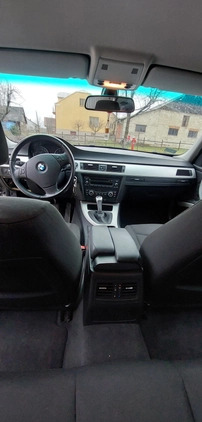 BMW Seria 3 cena 28900 przebieg: 170500, rok produkcji 2009 z Szczekociny małe 37
